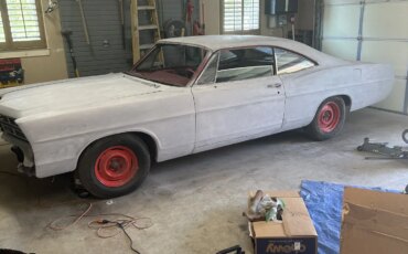 Ford-Galaxie-1967-Gray-Red-4