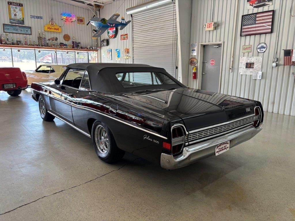 Ford-Galaxie-1968-Convertible-6