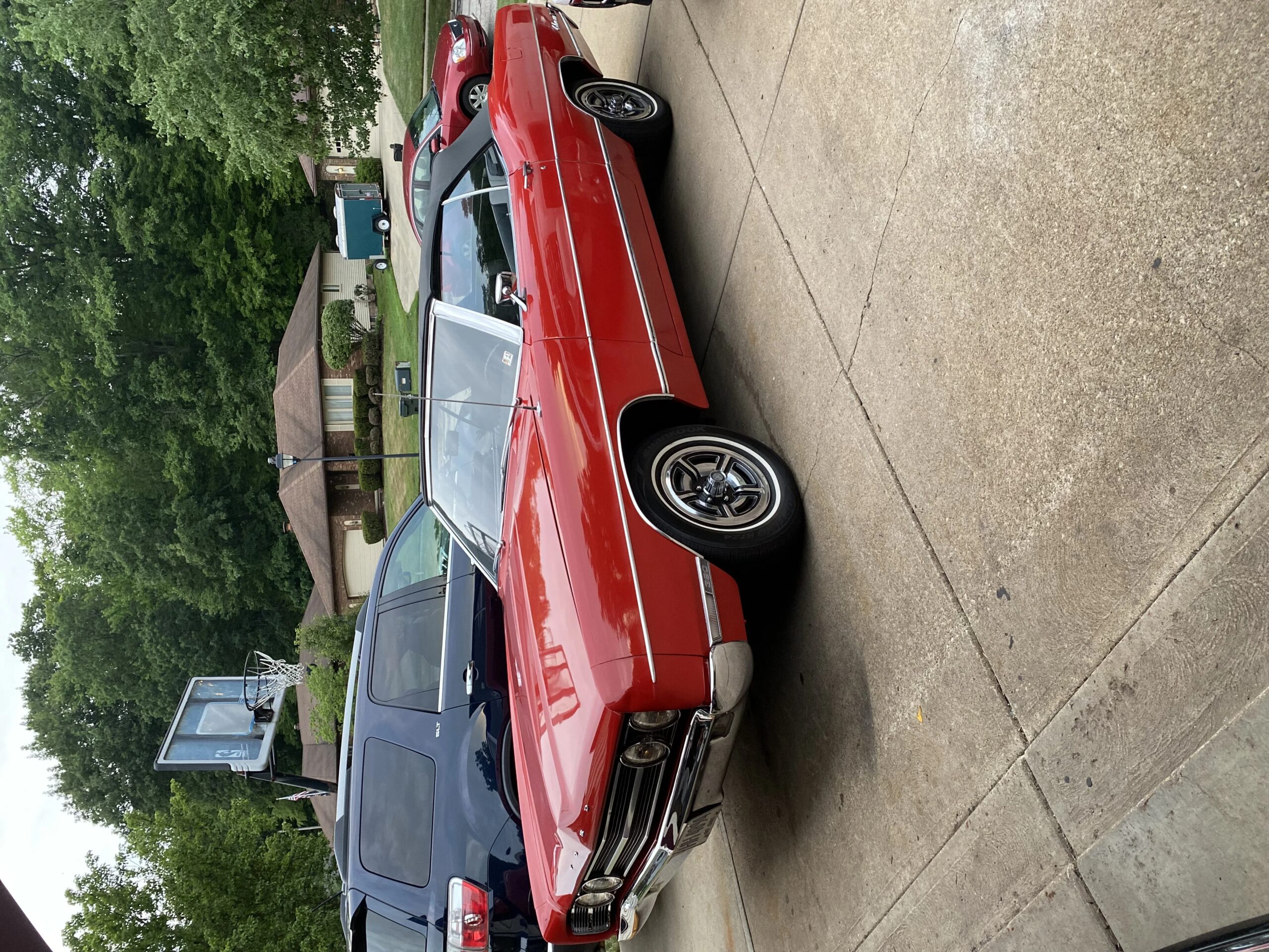 Ford-Galaxie-1969-Red-Black-5