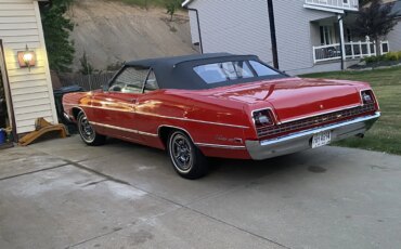 Ford-Galaxie-1969-Red-Black-7