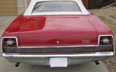 Ford-Galaxie-1969-Red-Gray-1