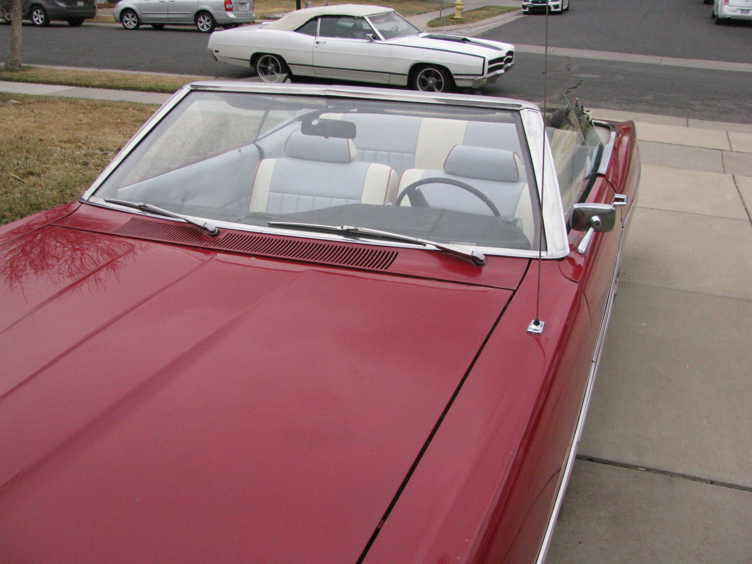 Ford-Galaxie-1969-Red-Gray-21