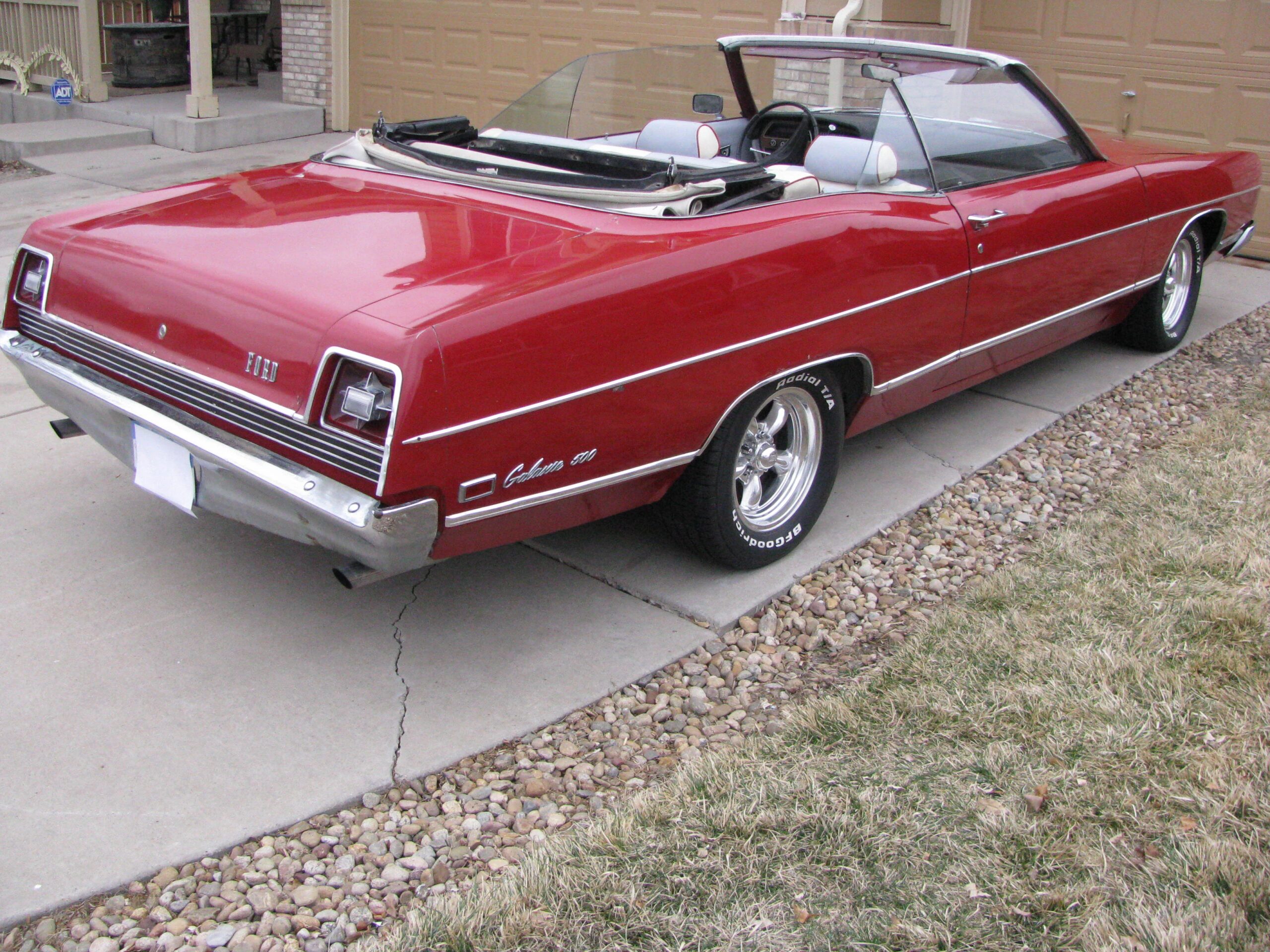 Ford-Galaxie-1969-Red-Gray-23