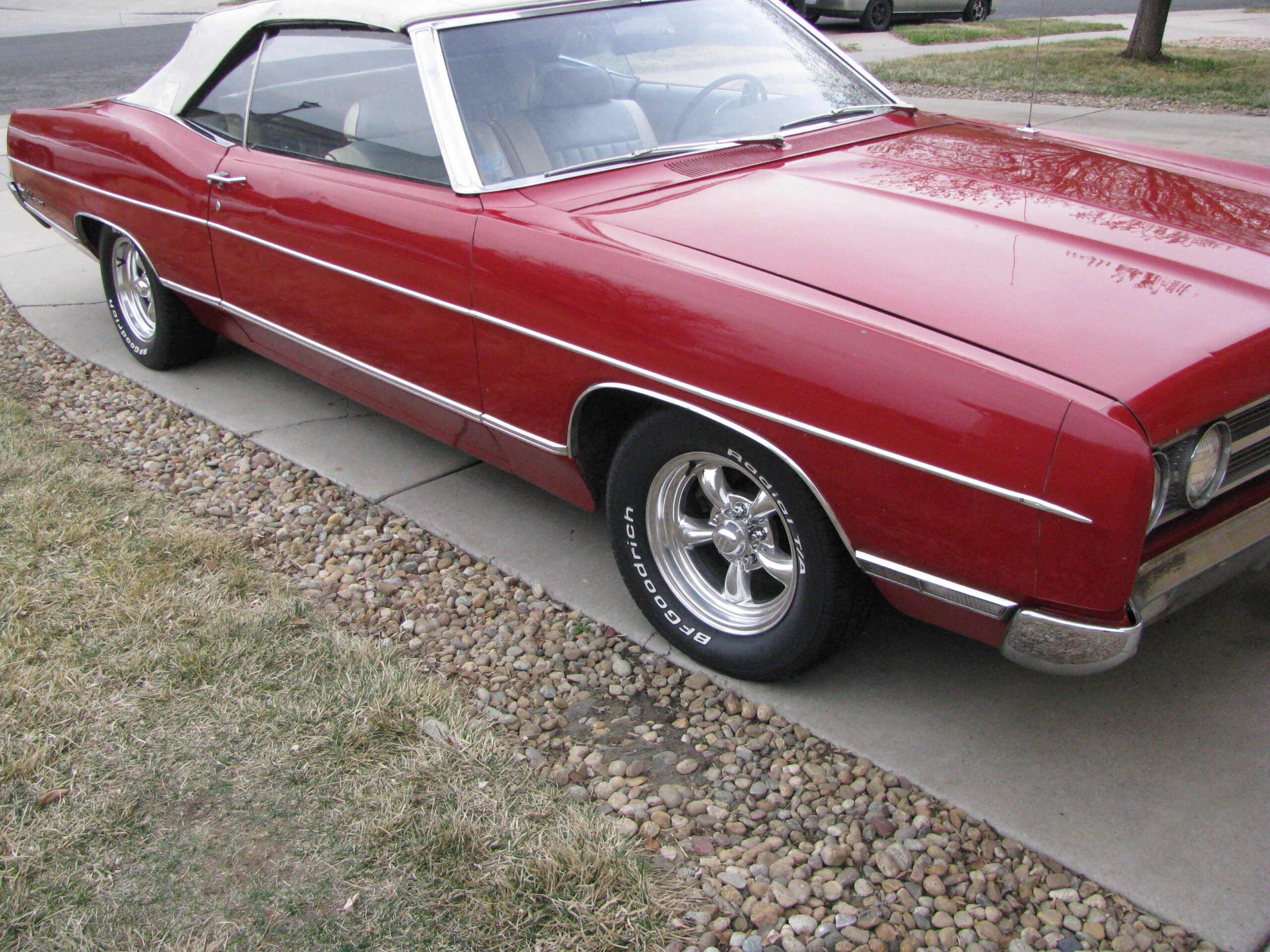 Ford-Galaxie-1969-Red-Gray-9