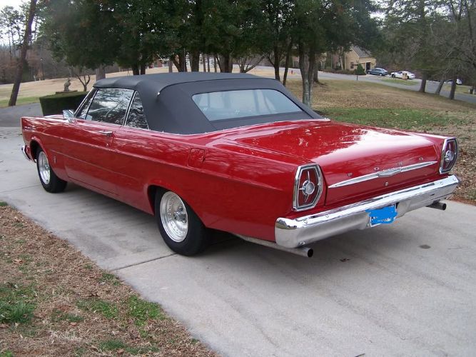 Ford-Galaxie-500-1965-Red-Red-16