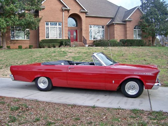 Ford-Galaxie-500-1965-Red-Red
