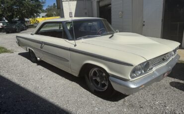 Ford-Galaxy-1963
