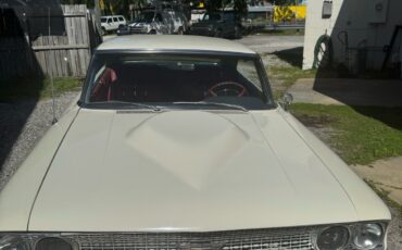 Ford-Galaxy-1963-4