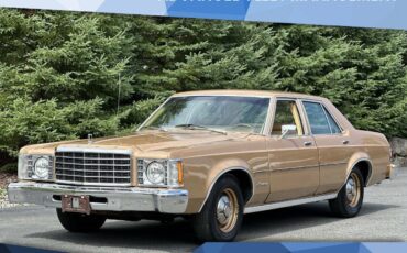 Ford-Granada-1975-Sedan