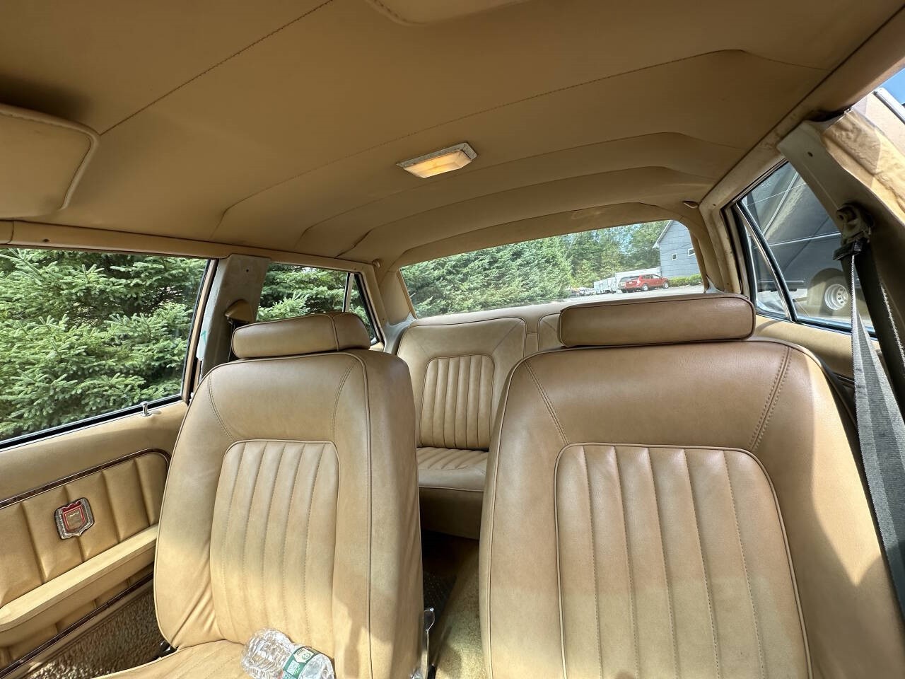 Ford-Granada-1975-Sedan-9