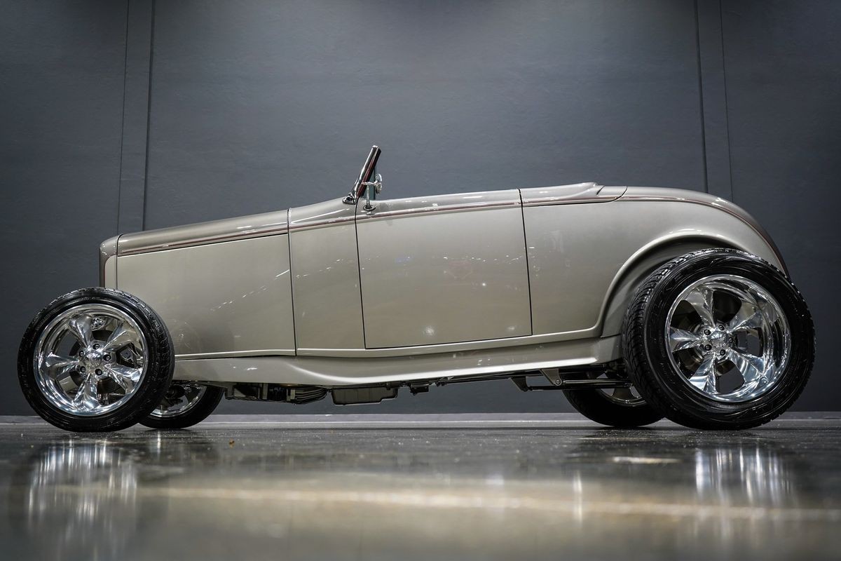 Ford HIGHBOY 1932 --