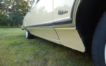 Ford-LTD-1977-Coupe-11