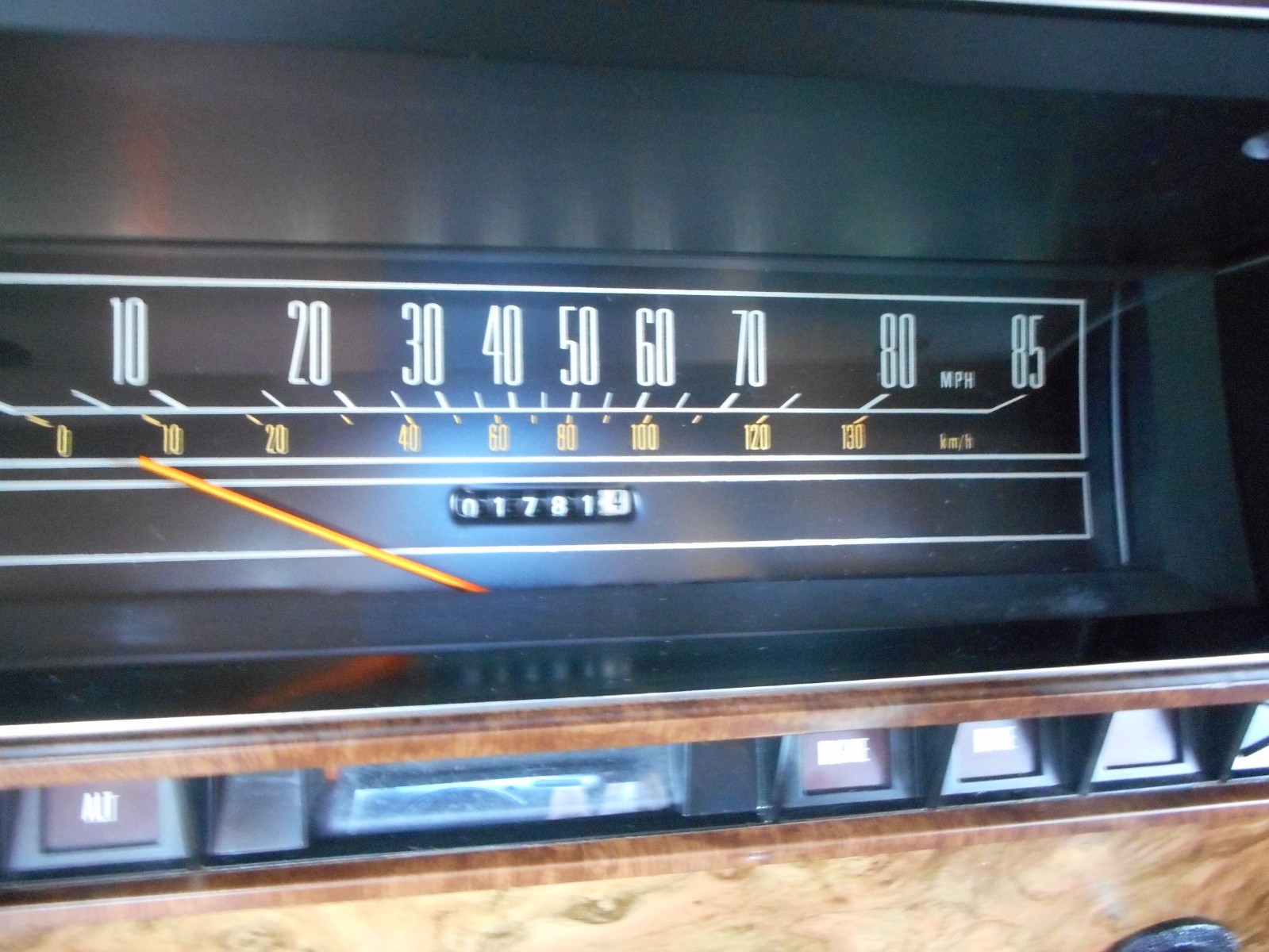 Ford-LTD-1977-Coupe-18