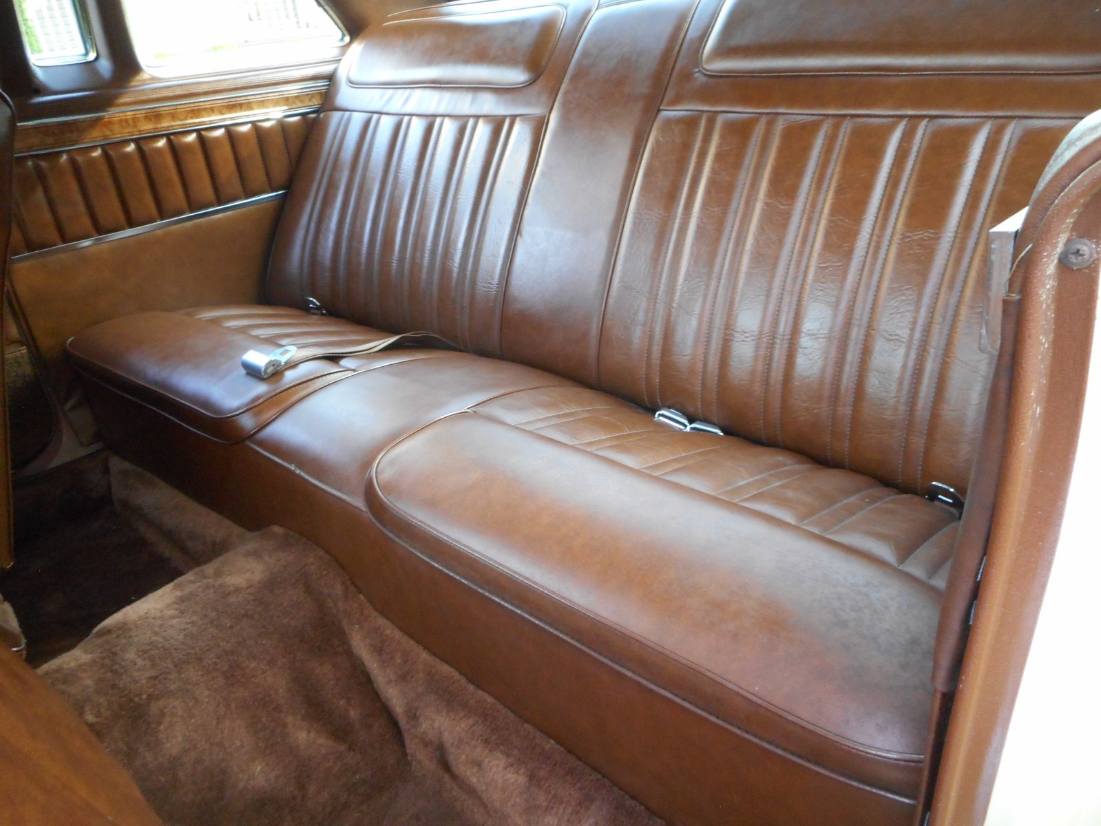 Ford-LTD-1977-Coupe-21