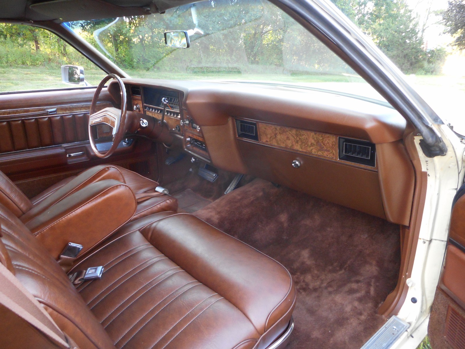 Ford-LTD-1977-Coupe-22