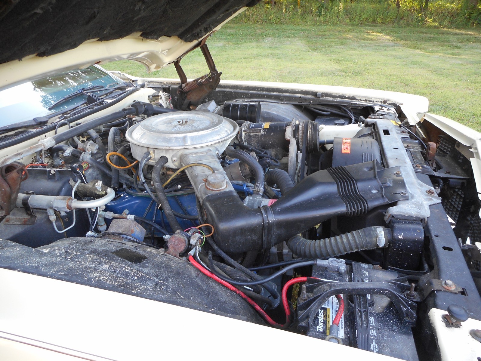 Ford-LTD-1977-Coupe-30