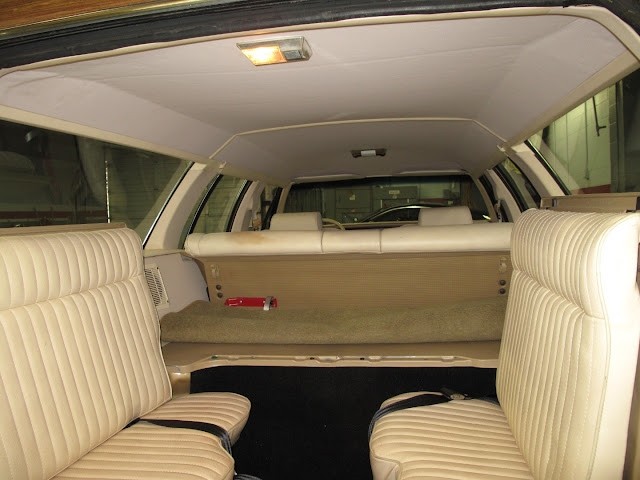 Ford-LTD-Crown-Victoria-1984-23