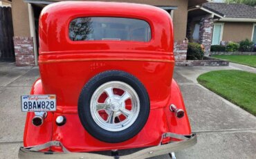 Ford-Model-40-1933-Red-Beige-17