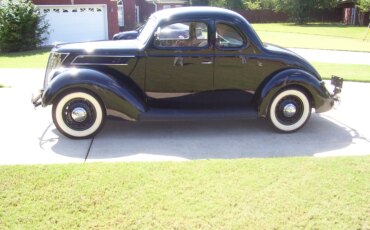 Ford-Model-78-1937-Black-Tan-6