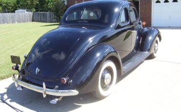 Ford-Model-78-1937-Black-Tan-9