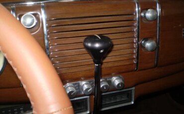 Ford-Model-91a-1939-Burgundy-Tan-2