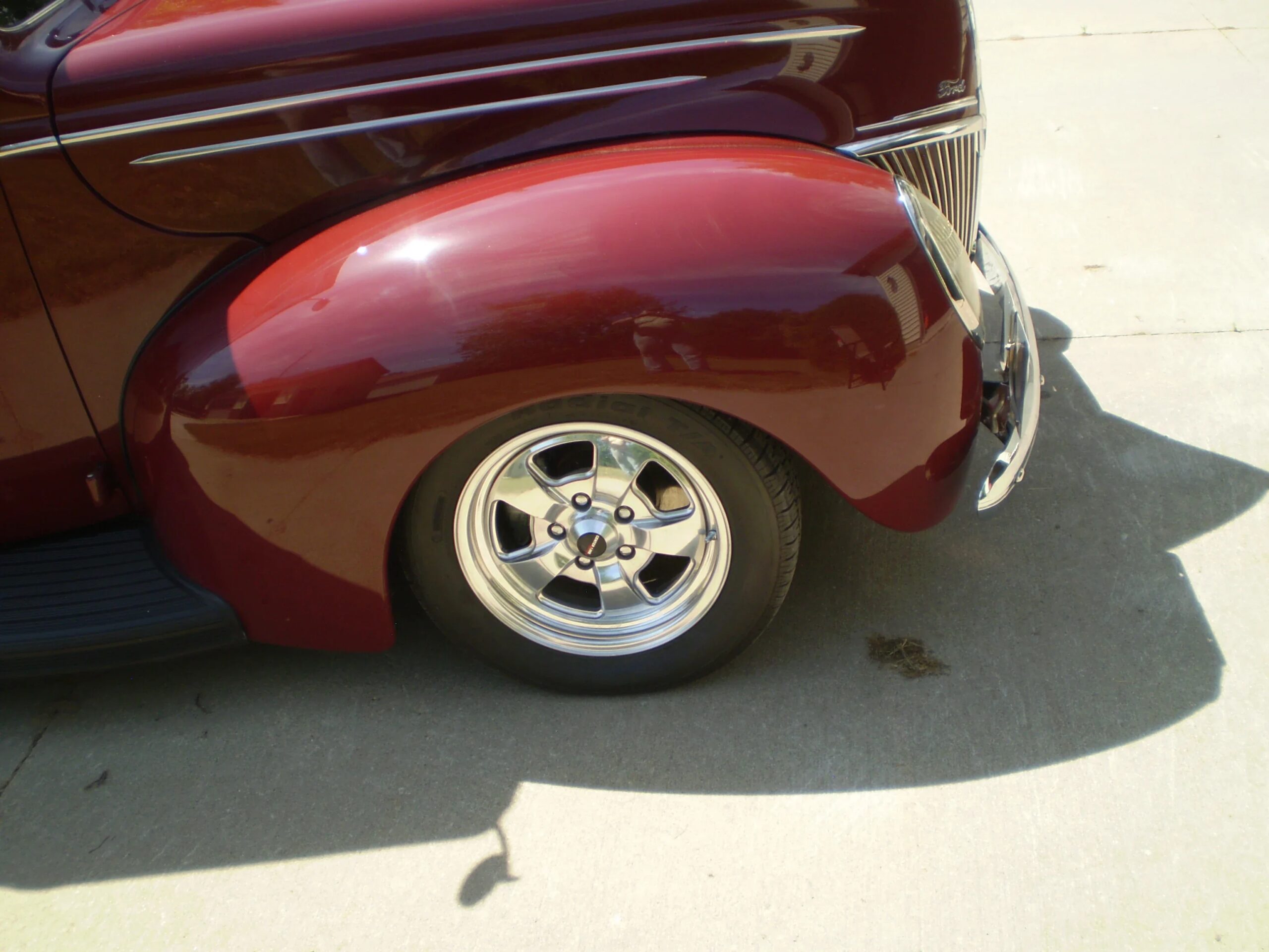 Ford-Model-91a-1939-Burgundy-Tan-6