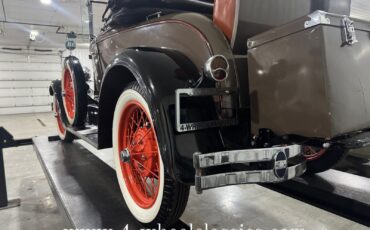 Ford-Model-A-1929-Convertible-18