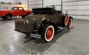 Ford-Model-A-1929-Convertible-4