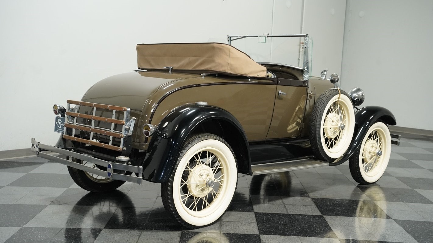 Ford-Model-A-1929-Roadster-11