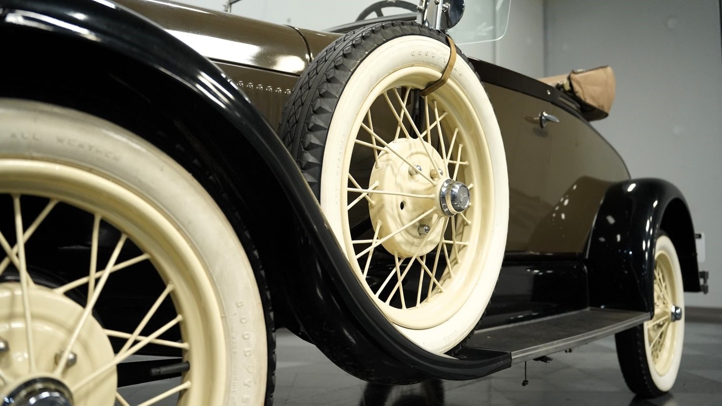 Ford-Model-A-1929-Roadster-18