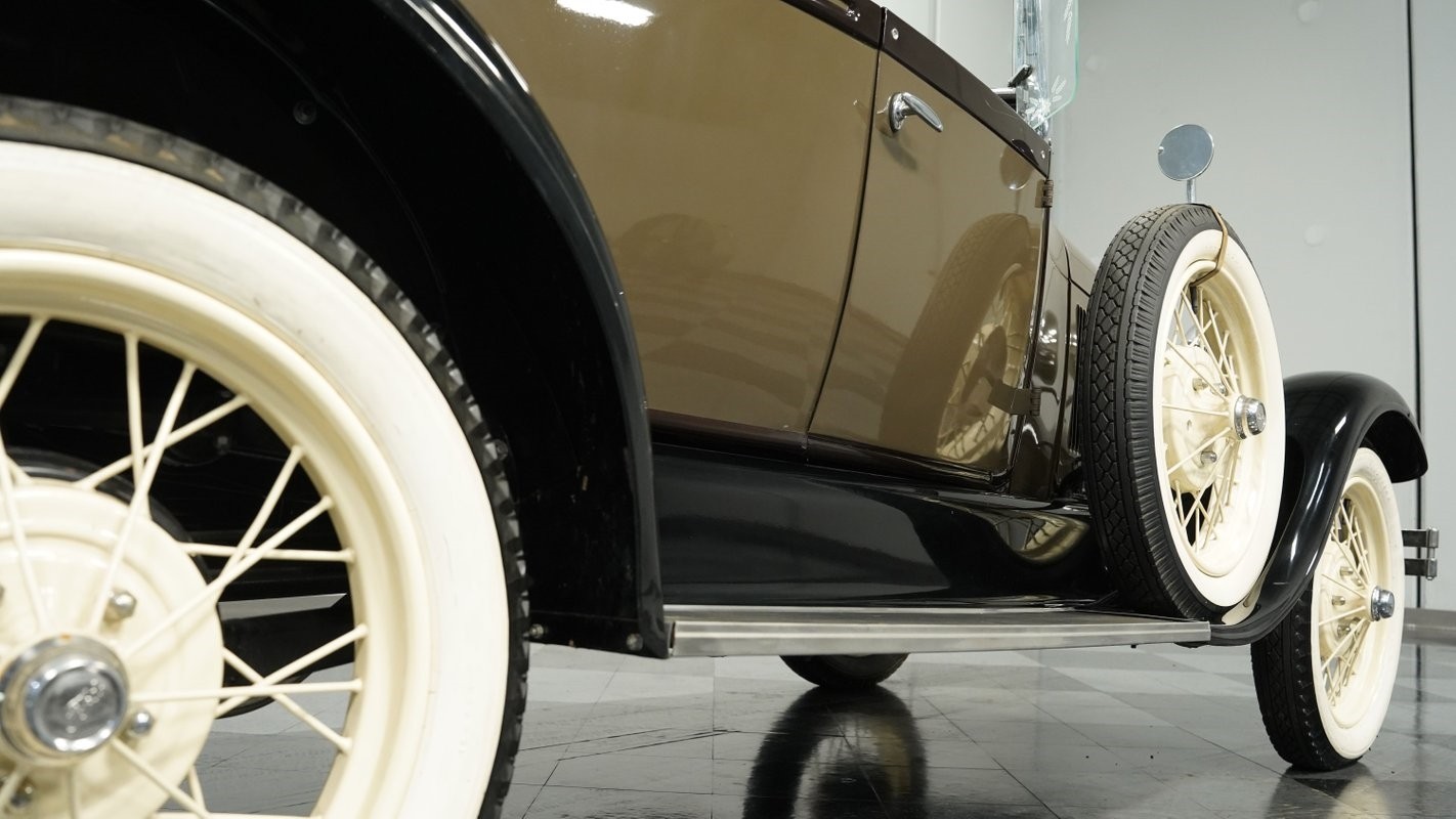 Ford-Model-A-1929-Roadster-22