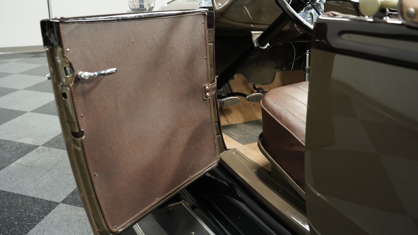 Ford-Model-A-1929-Roadster-29