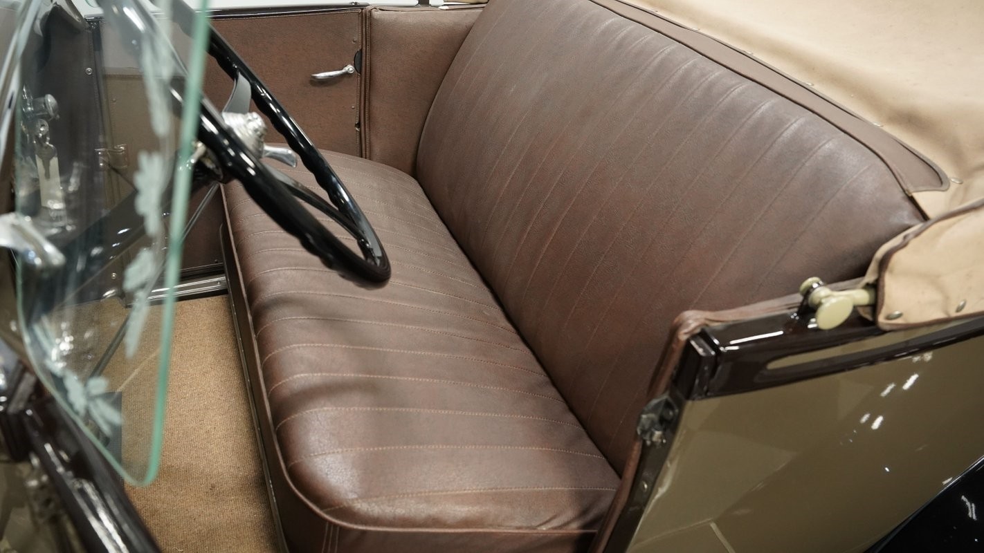 Ford-Model-A-1929-Roadster-35