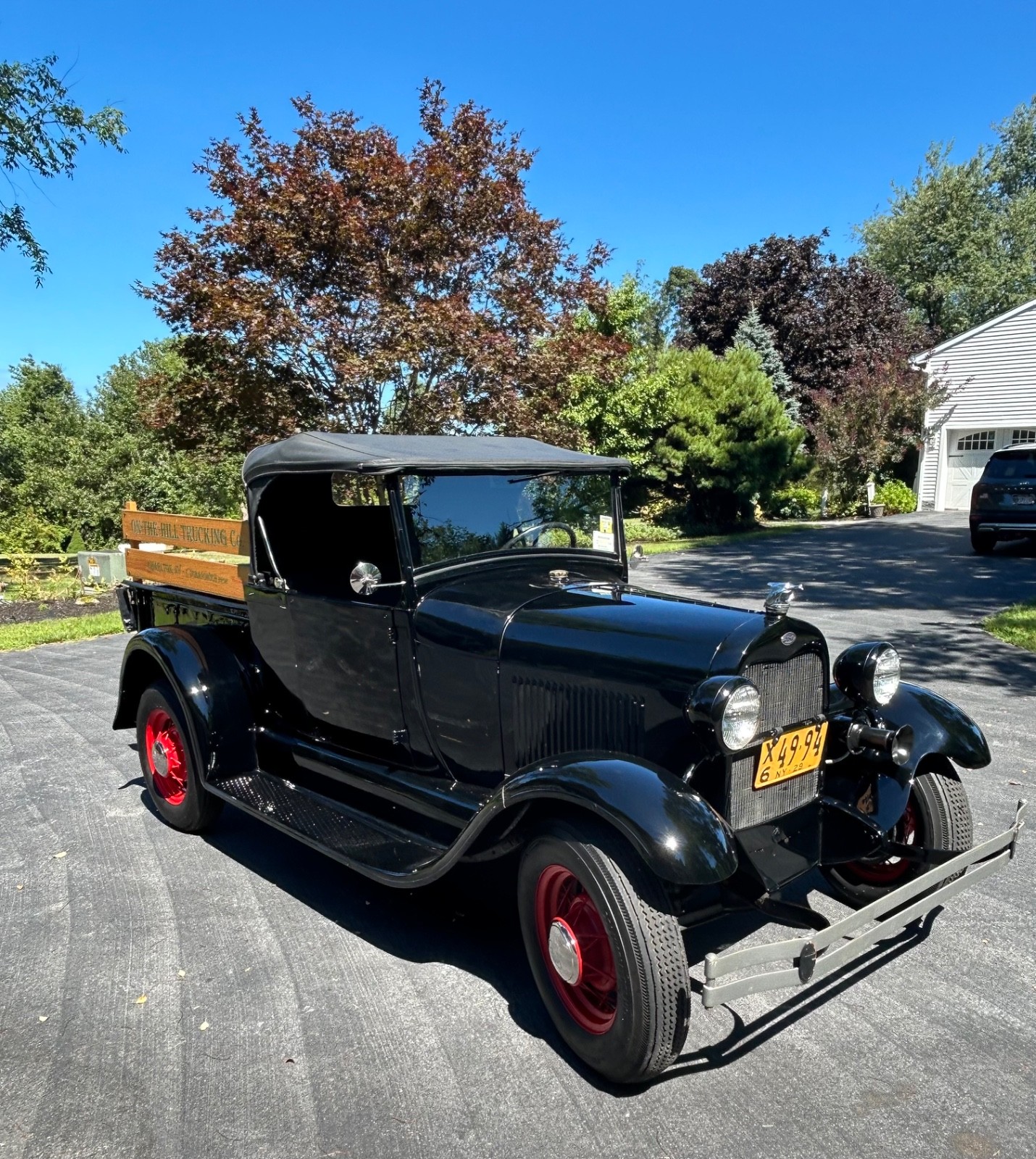 Ford-Model-A-1929-Roadster-Pick-up-3