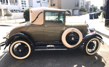 Ford-Model-A-1929-Sport-Coupe-1