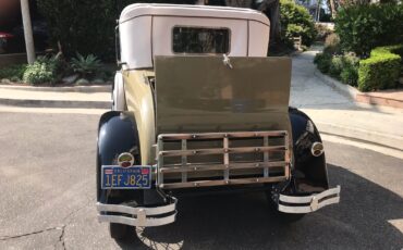 Ford-Model-A-1929-Sport-Coupe-12