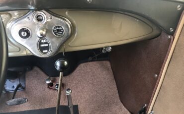 Ford-Model-A-1929-Sport-Coupe-18