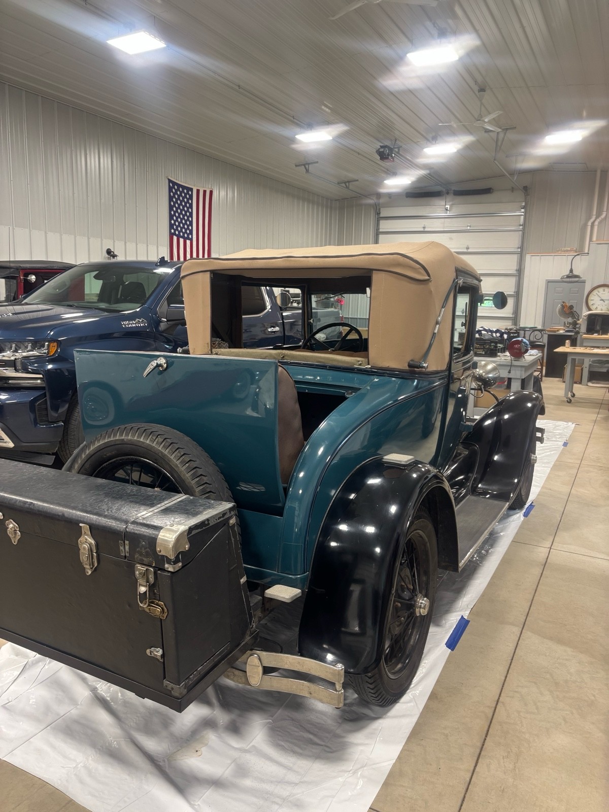 Ford-Model-A-1929-Sport-Coupe-6