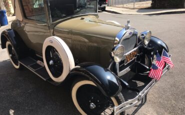 Ford-Model-A-1929-Sport-Coupe-8