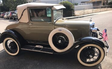 Ford-Model-A-1929-Sport-Coupe-9