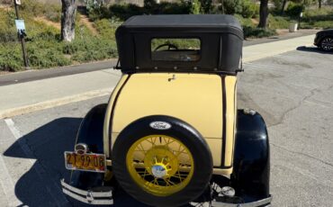 Ford-Model-A-1930-Coupe-2