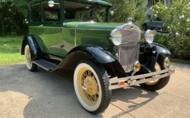 Ford-Model-A-1930-Tudor-2