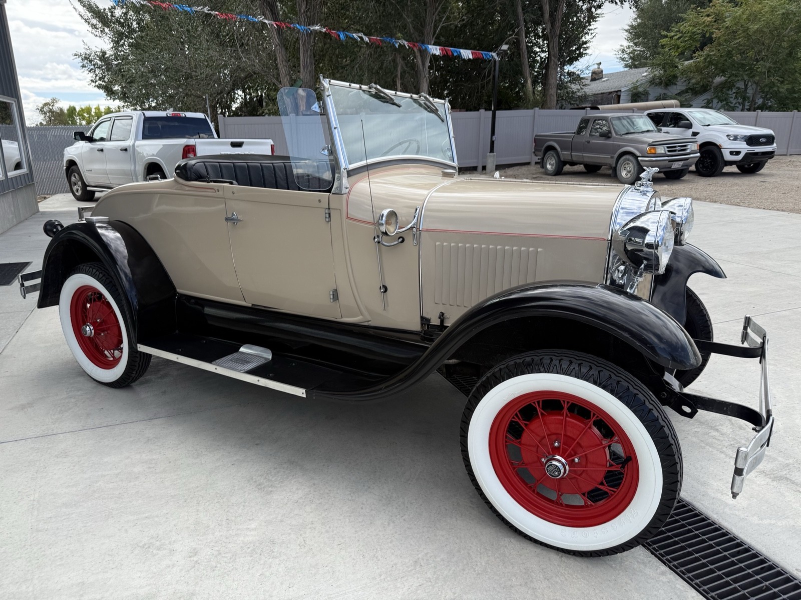 Ford-Model-A-1980-2