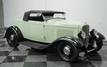 Ford-Model-B-1932-Convertible-13