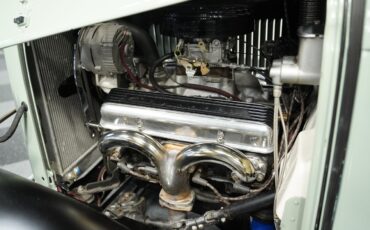 Ford-Model-B-1932-Convertible-26