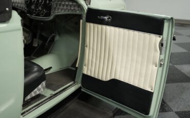 Ford-Model-B-1932-Convertible-39