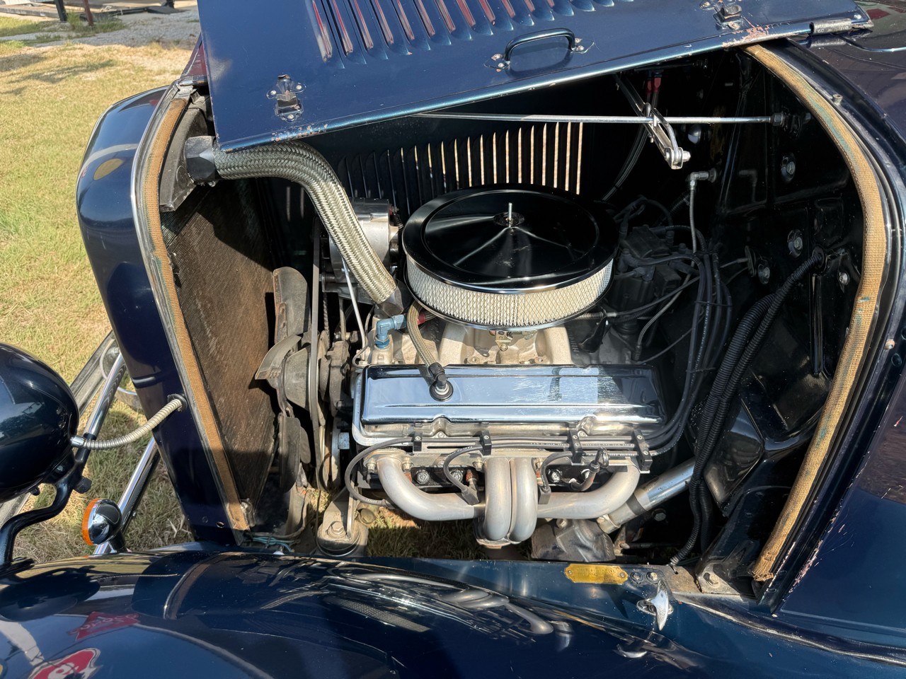 Ford-Model-B-1932-Hot-Rod-16