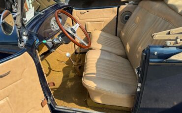 Ford-Model-B-1932-Hot-Rod-24