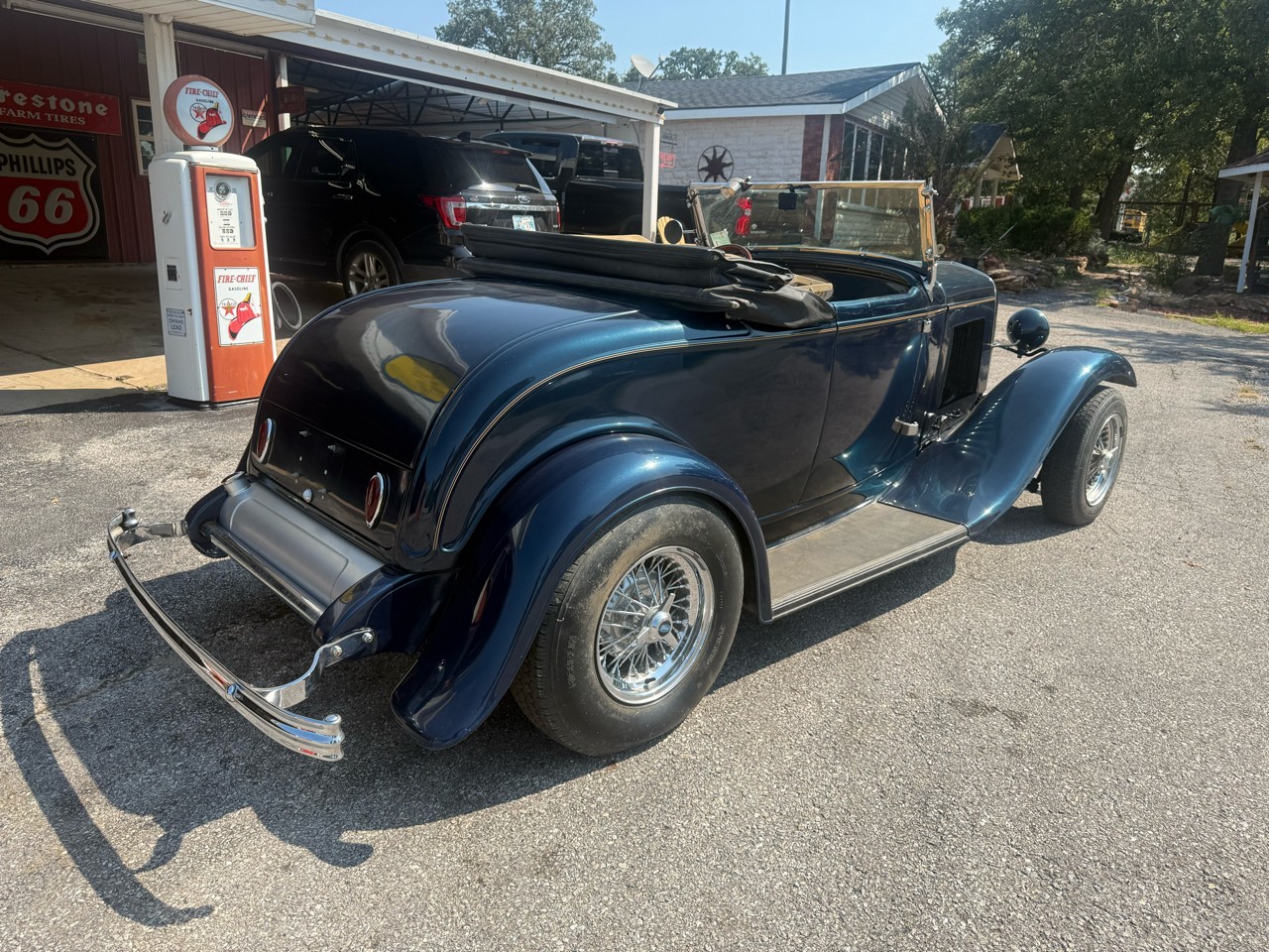Ford-Model-B-1932-Hot-Rod-5