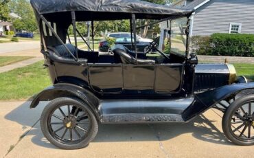 Ford-Model-T-1916-Convertible-1